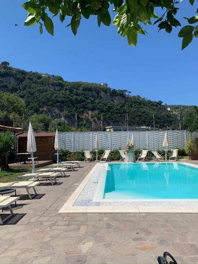 Casa Sorrento, Immerso Nel Verde A Pochi Passi Dal Centro Exteriér fotografie