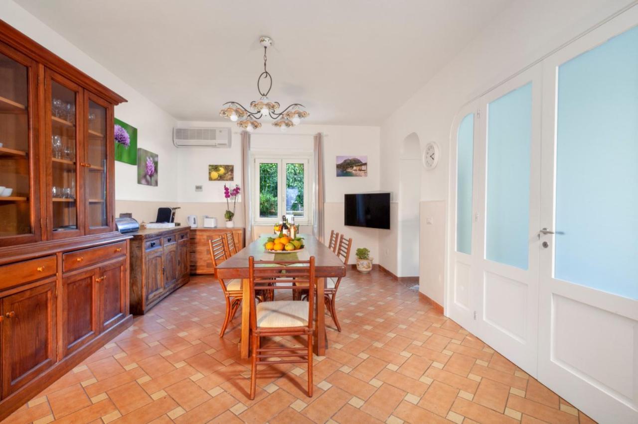 Casa Sorrento, Immerso Nel Verde A Pochi Passi Dal Centro Exteriér fotografie