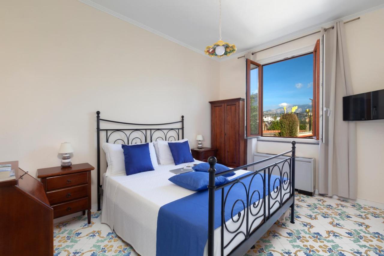Casa Sorrento, Immerso Nel Verde A Pochi Passi Dal Centro Exteriér fotografie